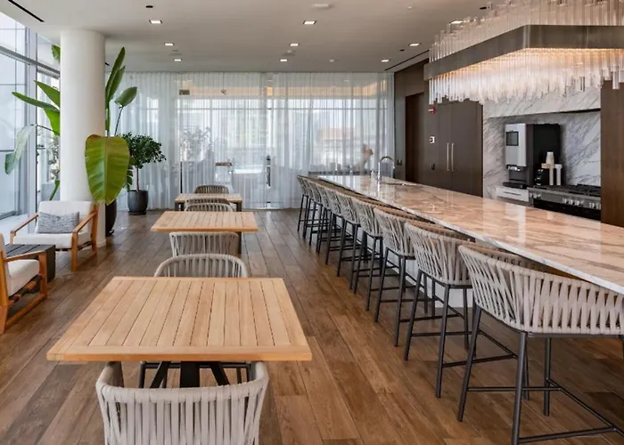 River North Jr 1br W Game Nr L Chi-971 Apartment