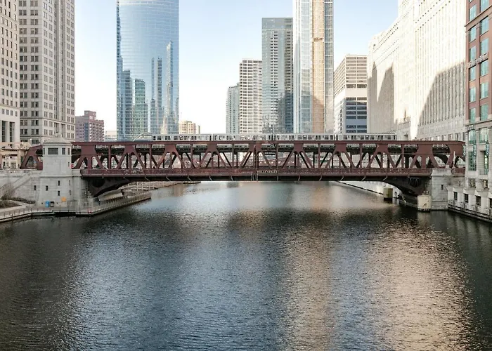 River North Jr 1br W Game Nr L Chi-971