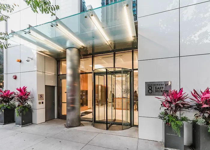 River North Jr 1br W Game Nr L Chi-971